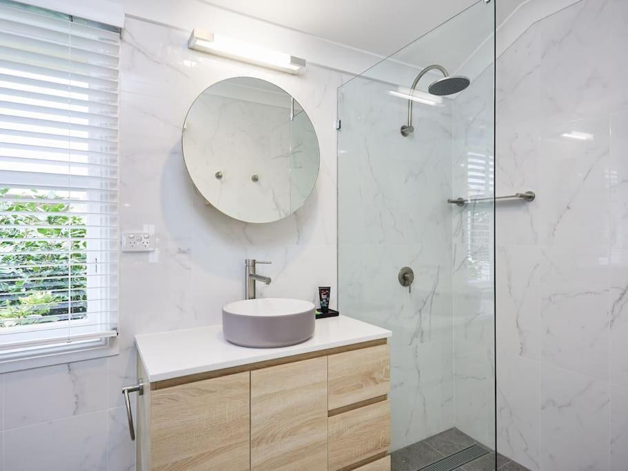 Moonya Avocado Farm Cottage - With Early Check-In جبل تامبورين المظهر الخارجي الصورة